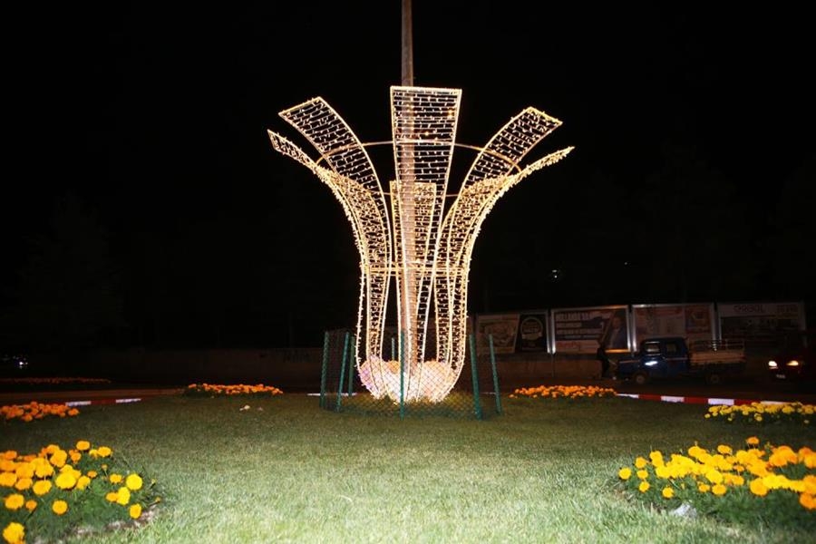 Karaman'da Kavşaklar Led Işıklarla Süslendi 8