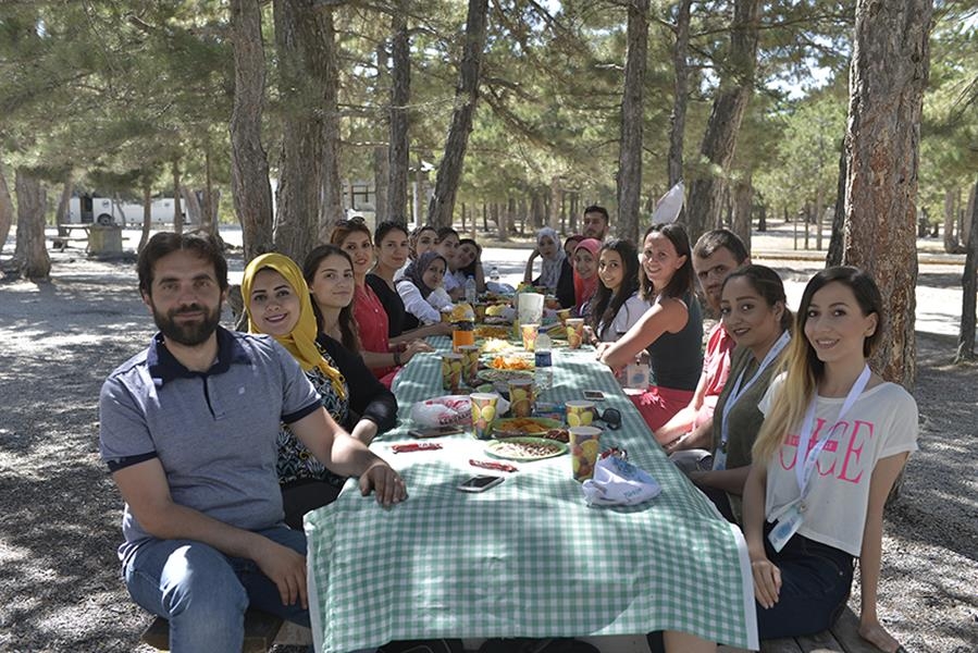 Yabancı Uyruklu Öğrenciler Karaman'ın Tarihini Keşfediyor 11