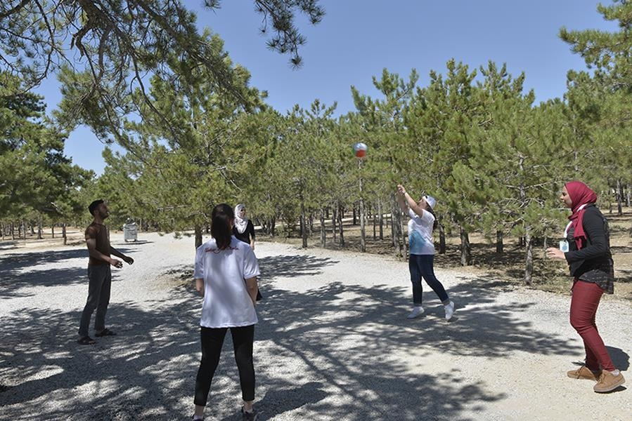Yabancı Uyruklu Öğrenciler Karaman'ın Tarihini Keşfediyor 14