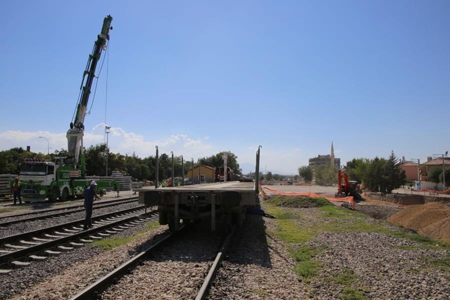 Konya-Karaman Hızlı Tren Hattında Çalışmalar Devam Ediyor 5