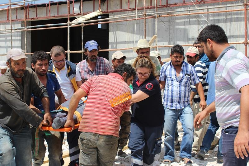 Karaman'da Spor Salonu İnşaatında İş Kazası 15