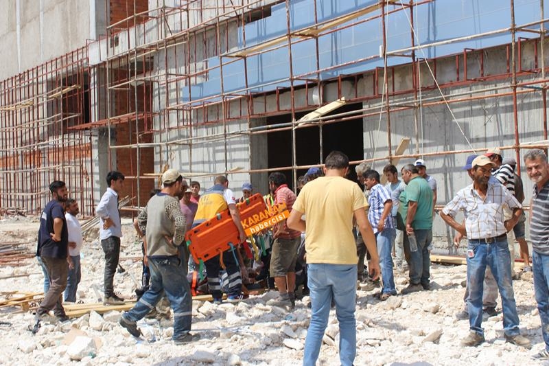 Karaman'da Spor Salonu İnşaatında İş Kazası 8