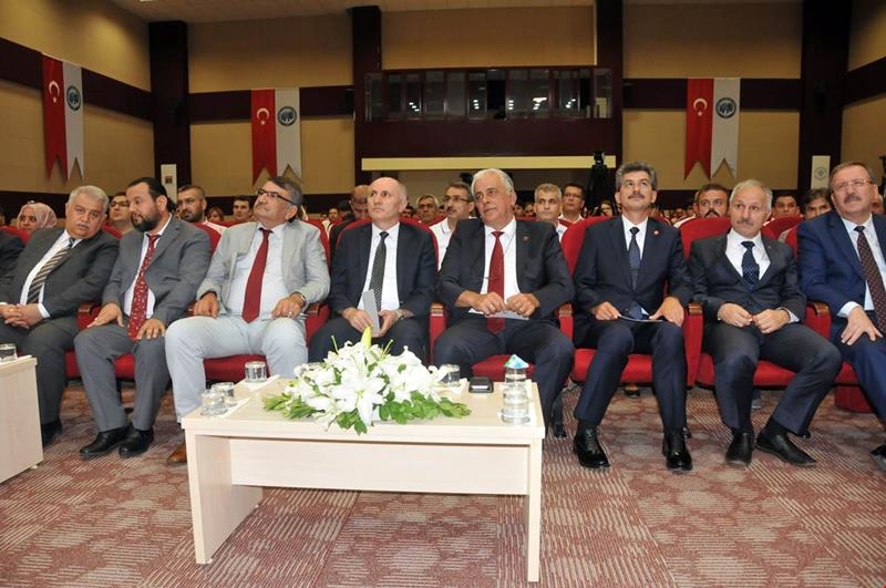 “Bilim ve Eğitim - Öğretim Dili Türkçe” Konulu Panel 17