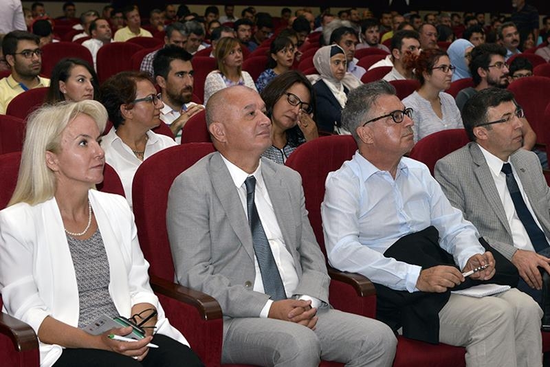 “Bilim ve Eğitim - Öğretim Dili Türkçe” Konulu Panel 2