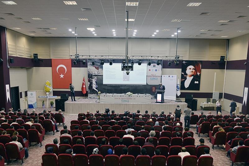 “Bilim ve Eğitim - Öğretim Dili Türkçe” Konulu Panel 9