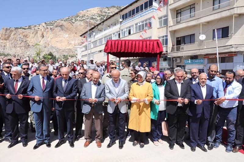 Kalkınma Bakanı Lütfi Elvan Ermenek'te 8