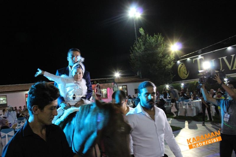 Kurt ve Sarı Ailesinin Torunlarıyla Özel Günü 11