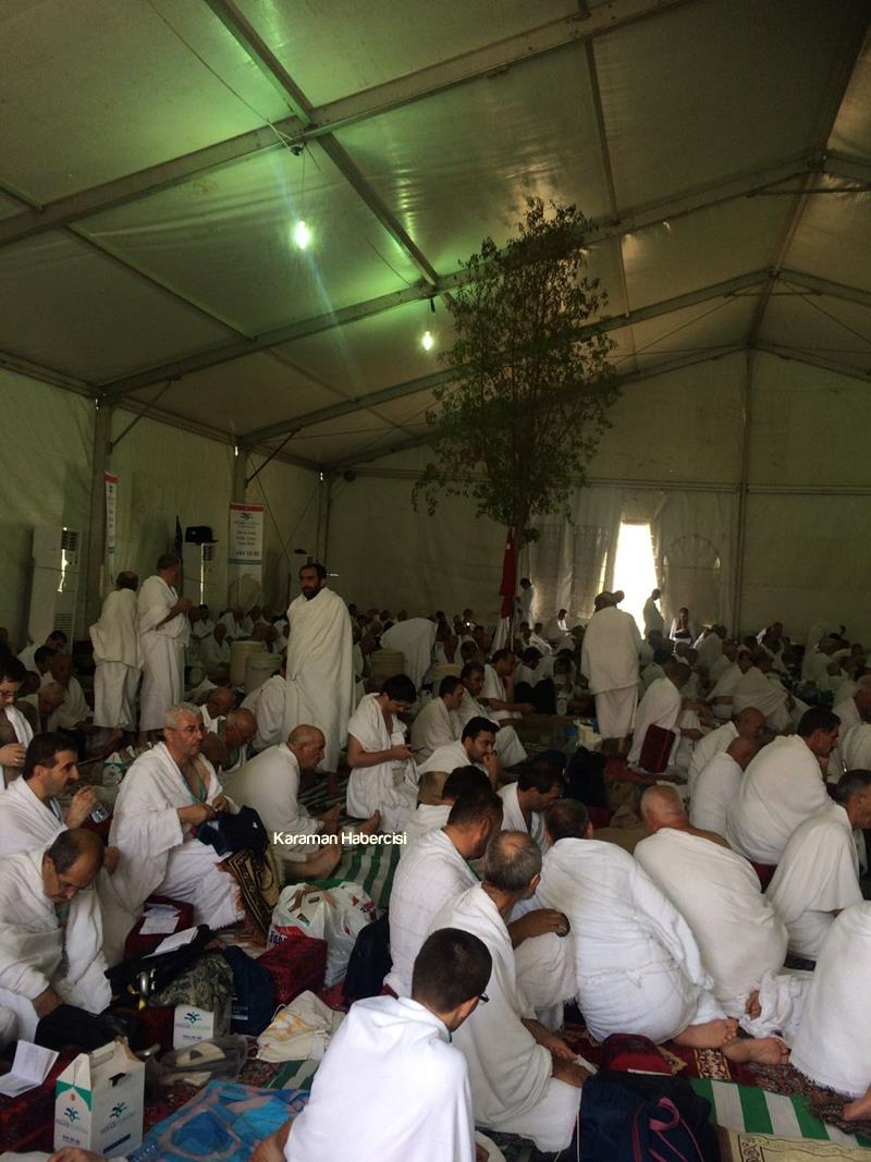 Karamanlı Hacılar Arafatta 3