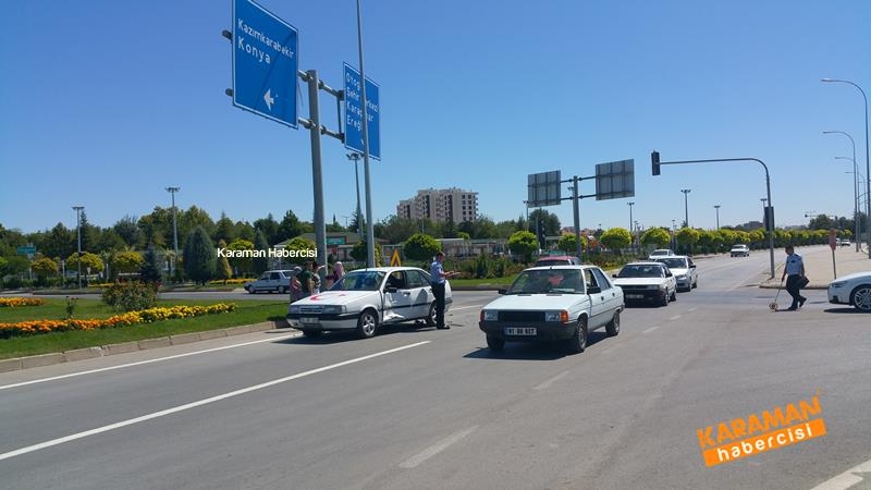 Karaman Otogar Kavşağında Trafik Kazası 7