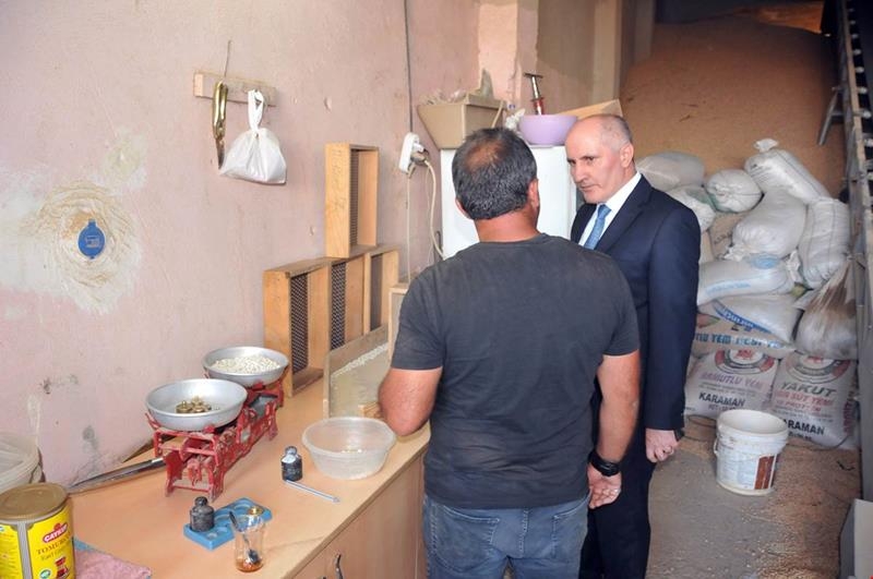 Karaman Valisi Fahri Meral, Buğday Pazarında Çalışmaları İnceledi 2