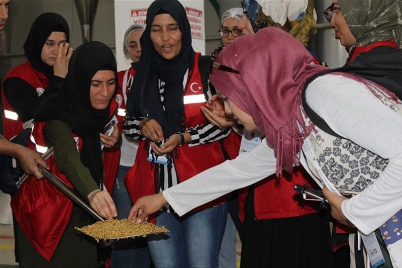 Damla Projesi Gençleri Duru Bulgur'u Ziyaret Etti 26