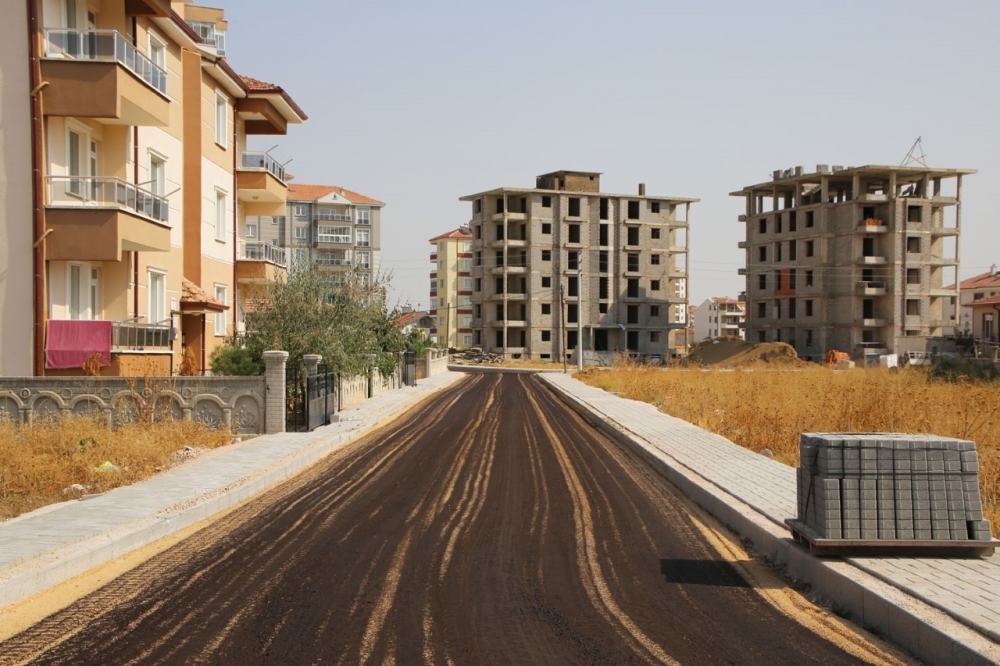 Karaman'da Sümer Mahallesi'nde Yollar Baştan Aşağı Yenileniyor 7