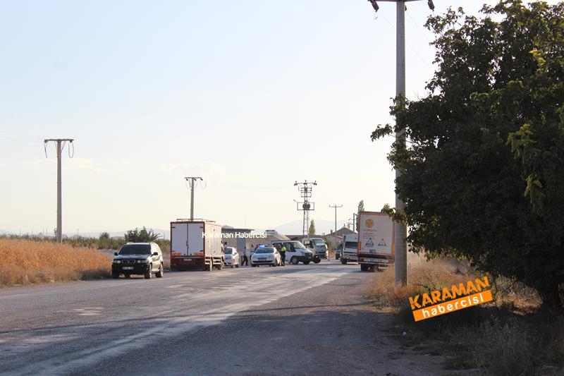 Karaman’da 2 Kamyon 1 Kamyonetli Trafik Kazası 7