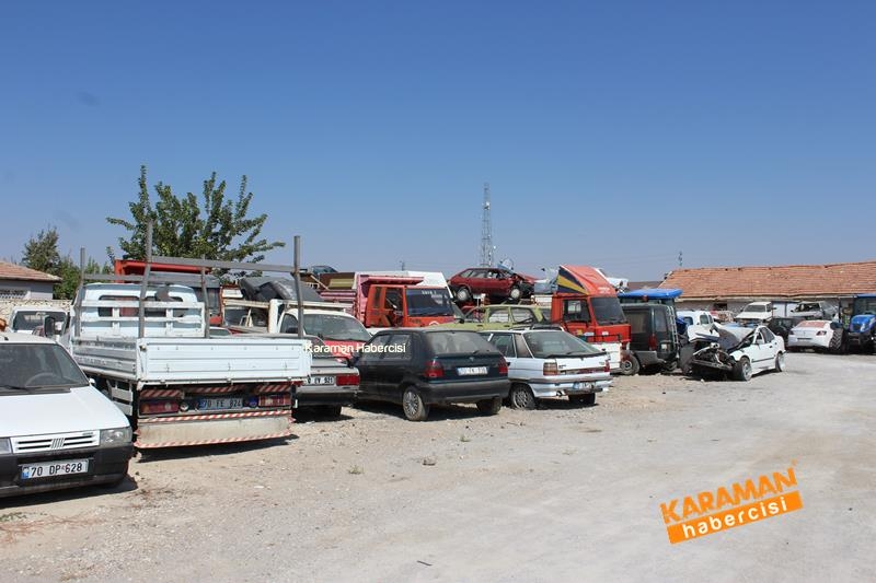 Karaman’da Cemiyet Otoparkı Doldu Taşıyor 1