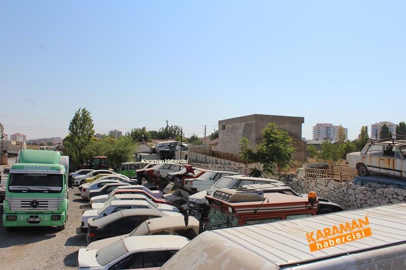 Karaman’da Cemiyet Otoparkı Doldu Taşıyor 13