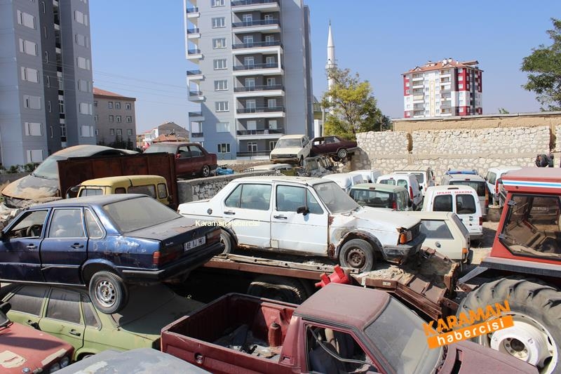 Karaman’da Cemiyet Otoparkı Doldu Taşıyor 15