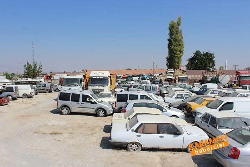 Karaman’da Cemiyet Otoparkı Doldu Taşıyor 16