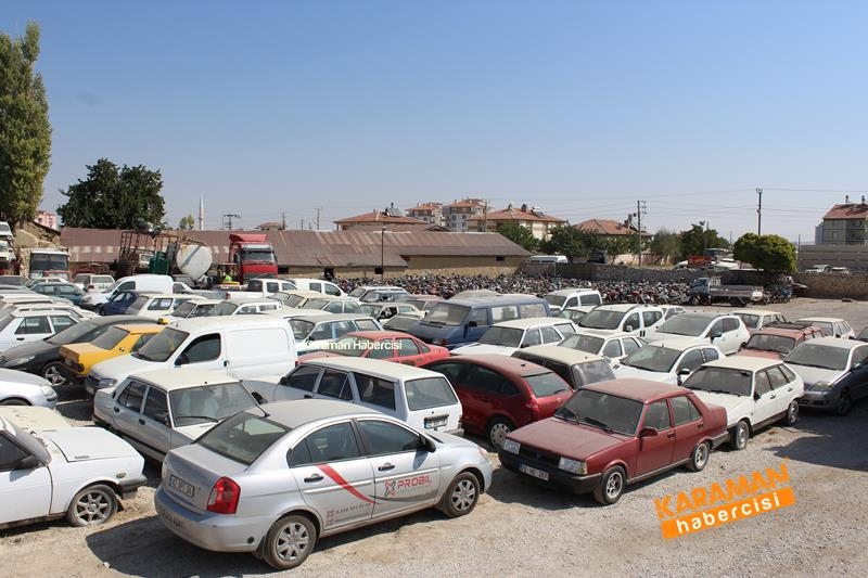 Karaman’da Cemiyet Otoparkı Doldu Taşıyor 17