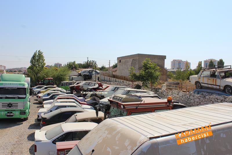 Karaman’da Cemiyet Otoparkı Doldu Taşıyor 18