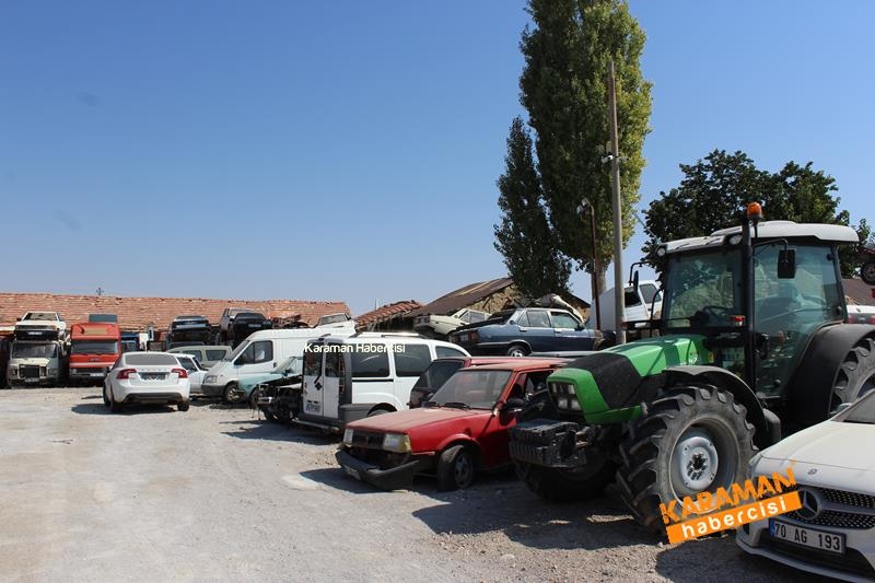 Karaman’da Cemiyet Otoparkı Doldu Taşıyor 8