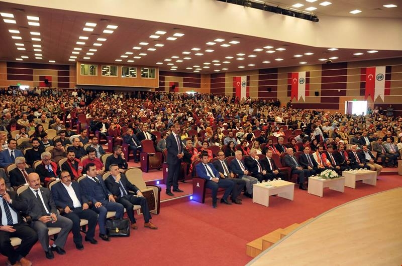 KMÜ 2017-2018 Akademik Yılı Düzenlenen Törenle Açıldı 4