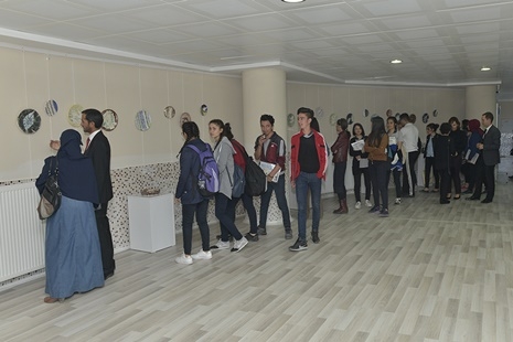 KMÜ'de Üç Günlüğüne Topraktan Tasarıma Sergi 4