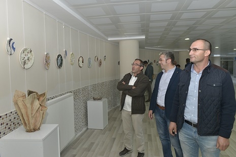 KMÜ'de Üç Günlüğüne Topraktan Tasarıma Sergi 6