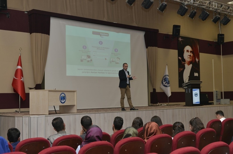 KMÜ'de Kariyer Tüyoları Semineri Düzenlendi 1