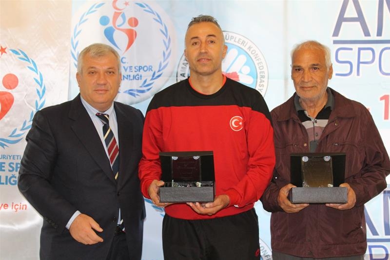 Karaman’da Yılın Enleri Ödülleri Sahiplerini buldu 9