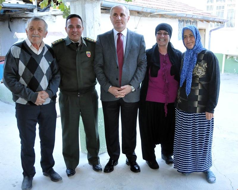 Vali Meral Sudurağı Beldesini Ziyaret etti 9