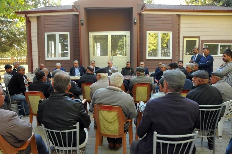 Vali Fahri Meral Sudurağı'nda Vatandaşlarla Bir Arayada 5