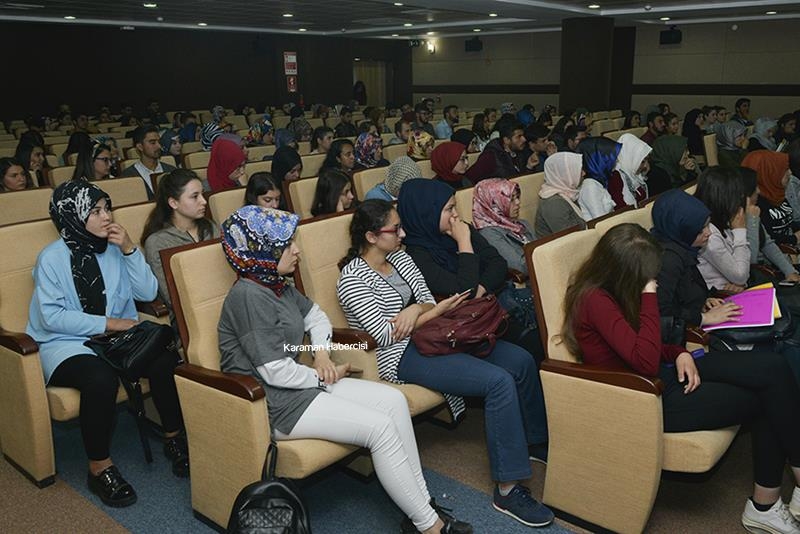 KMÜ'de Öğrencilere Staj ve Kariyer Semineri Verildi 10