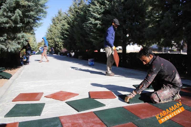 Yürüyüş Yoluna Kauçak Zemin Kaplanıyor 4