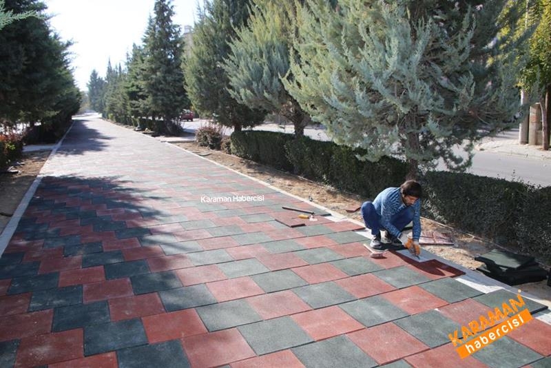 Yürüyüş Yoluna Kauçak Zemin Kaplanıyor 6