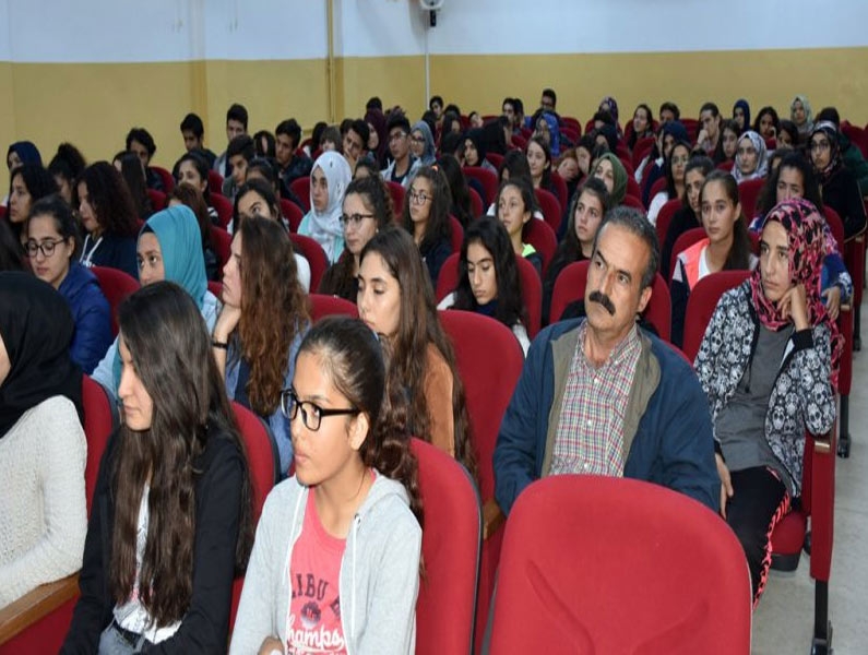 Yedi Okulda Yedi Kariyer Sahibi Şahsiyet 10