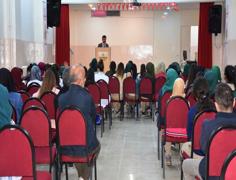 Yedi Okulda Yedi Kariyer Sahibi Şahsiyet 13