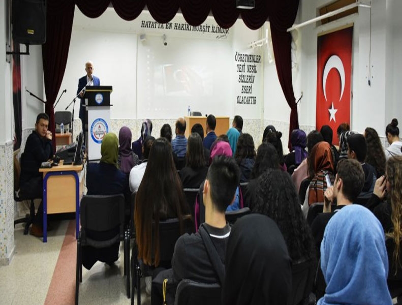 Yedi Okulda Yedi Kariyer Sahibi Şahsiyet 8