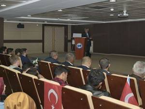 KMÜ'de Kerkük Konferansı