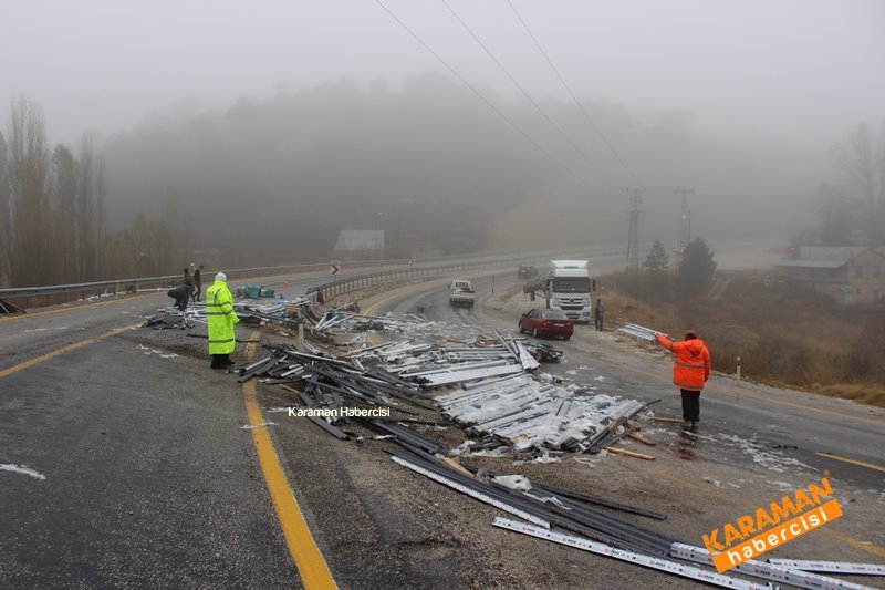 Karaman Mut Yolunda Tır Ters Döndü 17