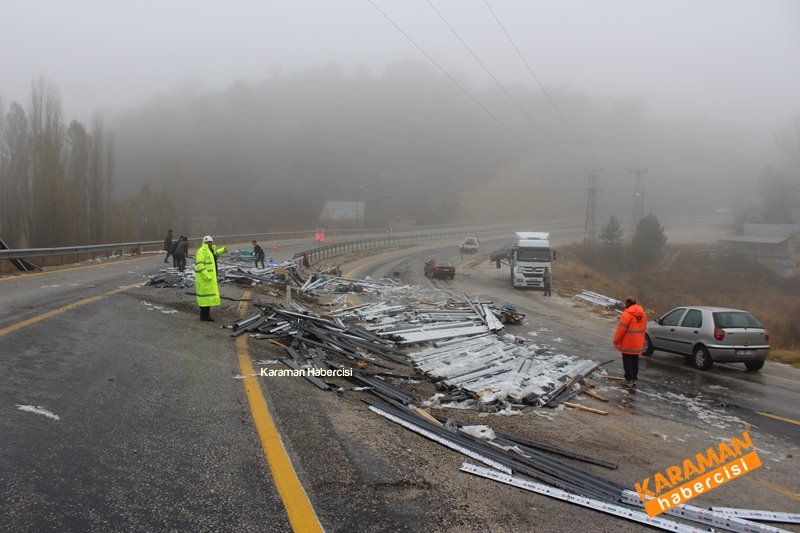 Karaman Mut Yolunda Tır Ters Döndü 19