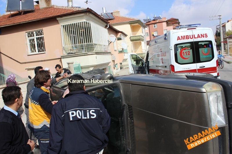 Yaşlı Adam Kaza Yaptığı Araçta Mahsur Kaldı Karaman Trafik Kazası 3