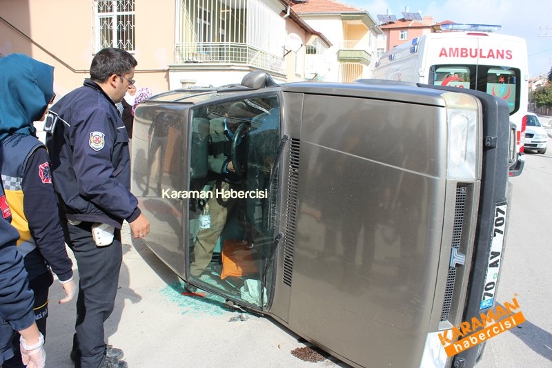 Yaşlı Adam Kaza Yaptığı Araçta Mahsur Kaldı Karaman Trafik Kazası 5