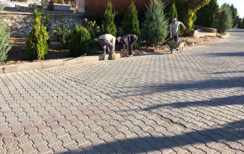 Karaman Belediyesi Mezarlık Çalışmaları 12