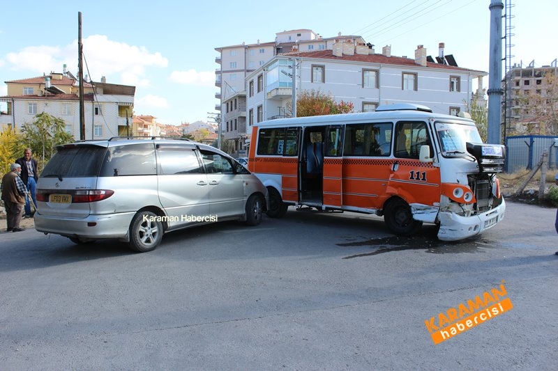 Karaman’da Otomobil İle Dolmuş Çarpıştı 4