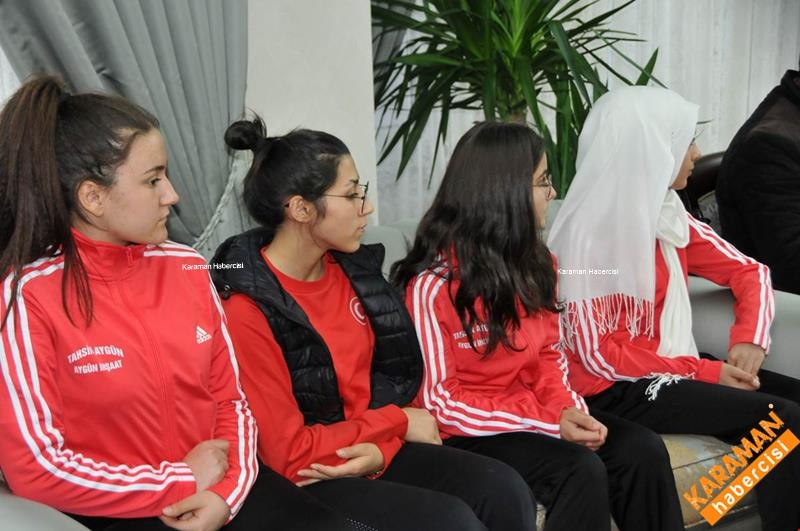 Başarılı Tekvandoculardan Vali Fahri Meral’e Ziyaret 3