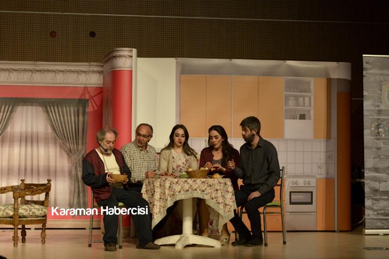Karaman'da Tiyatro Dolu Bir Haftayı Geride Bıraktı 10