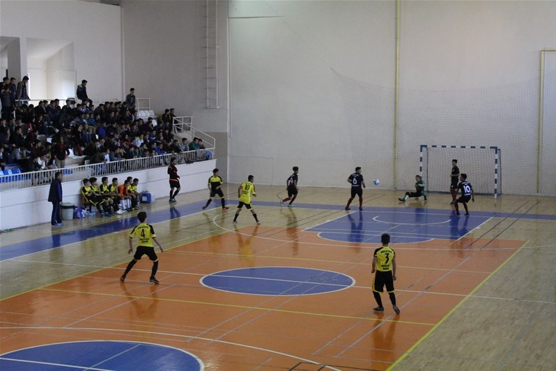 Okullar Arası Gençler Futsal Müsabakaları Başladı 7