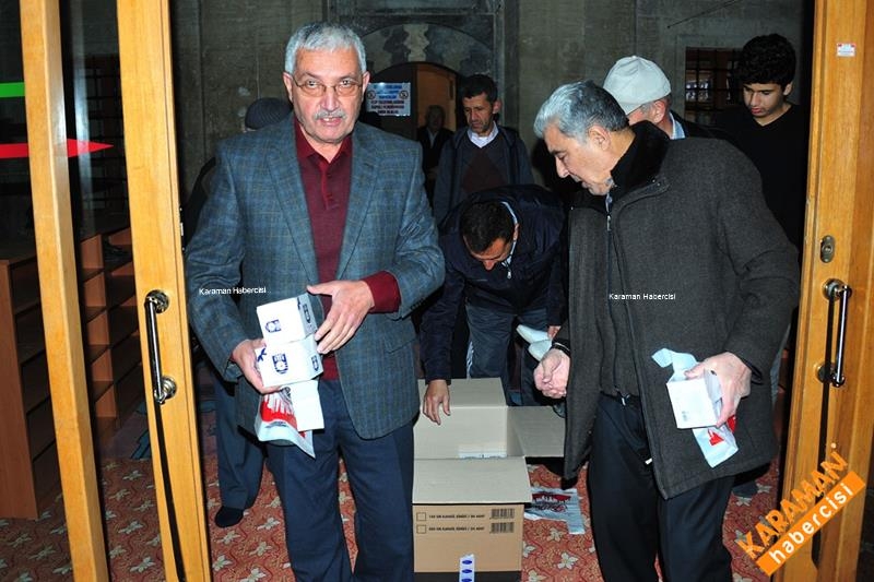 Karaman Belediyesi 26 Cammide Kandil Simidi İkram Etti 7