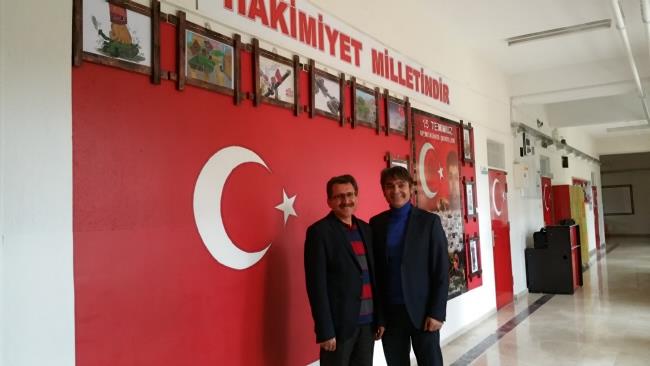 Karaman Mümine Hatun Ortaokulu Bayraklarla Donatıldı 4