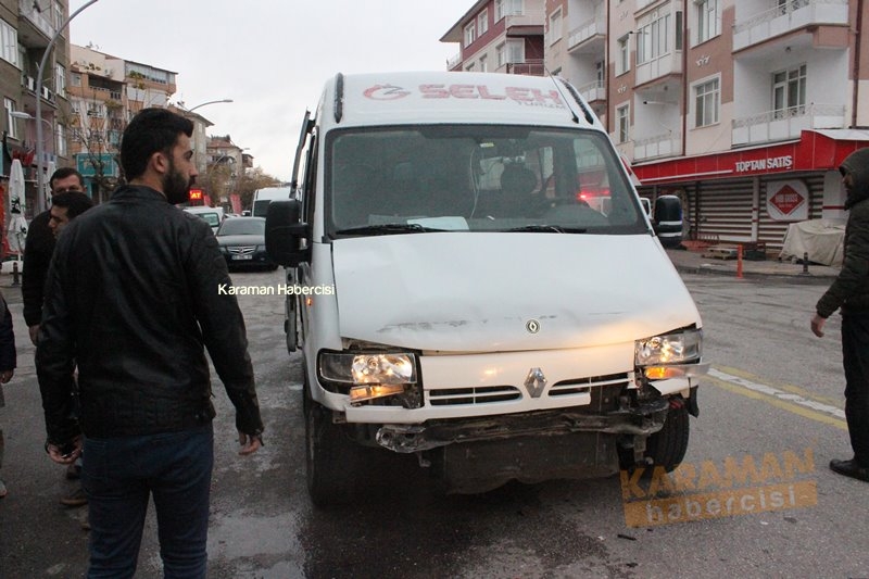 Karaman’da Okul Servisi İle Kamyonet Çarpıştı 3